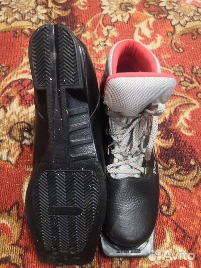 Лыжи беговые с ботинками