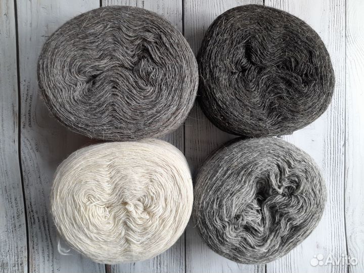 Шерсть овечья в мотках