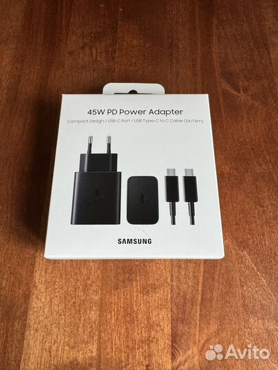 Адаптер питания Samsung USB-C port 45W с кабелем