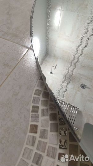 Зеркало с подсветкой для ванной