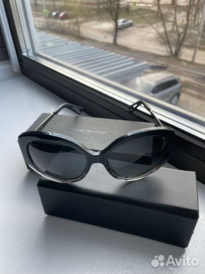 Солнцезащитные очки christian dior