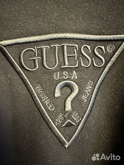 Свитер женский Guess