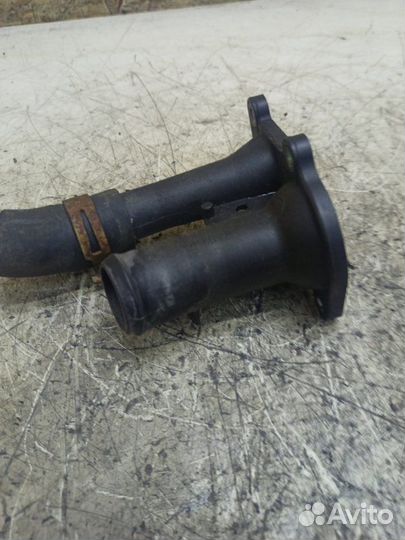 Корпус термостата Ford Fiesta fxjb 2005