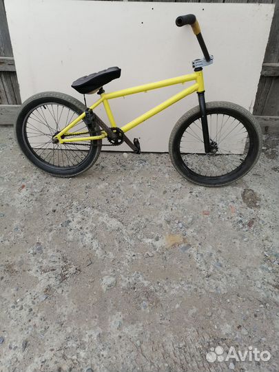 Продам велосипед бу BMX