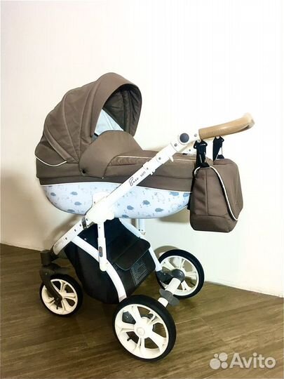 Детская коляска-трансформер 2 в 1