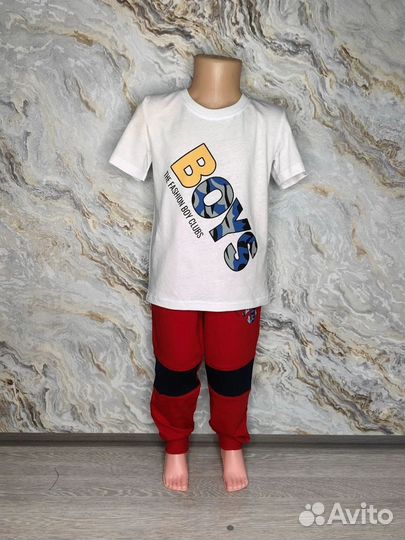 Футболка со штанами