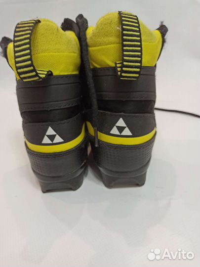 Лыжные ботинки fisher 36