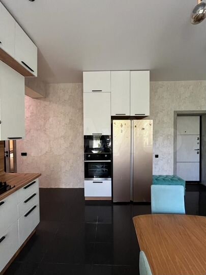 3-к. квартира, 86 м², 1/3 эт.