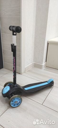 Самокат детский трехколесный бу