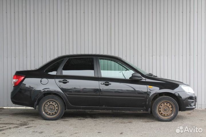 LADA Granta 1.6 МТ, 2017, 93 402 км