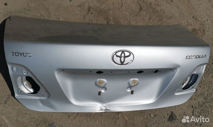 Багажник бу Toyota Corolla 150