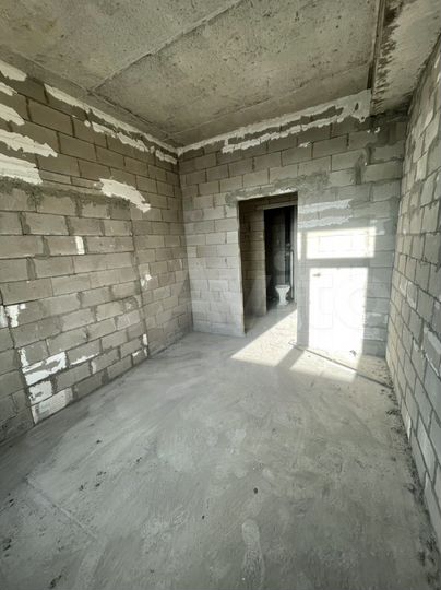 2-к. квартира, 72 м², 9/9 эт.