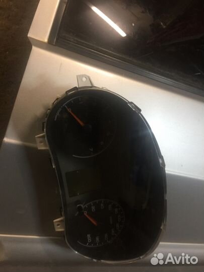 Щиток приборов Лада Гранта 2016 года