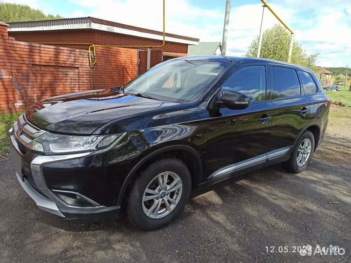 Mitsubishi Outlander 2.0 CVT, 2015, 205 000 км