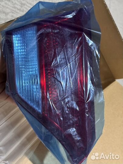 Внутренний левый фонарь киа рио 4 оригинал новый