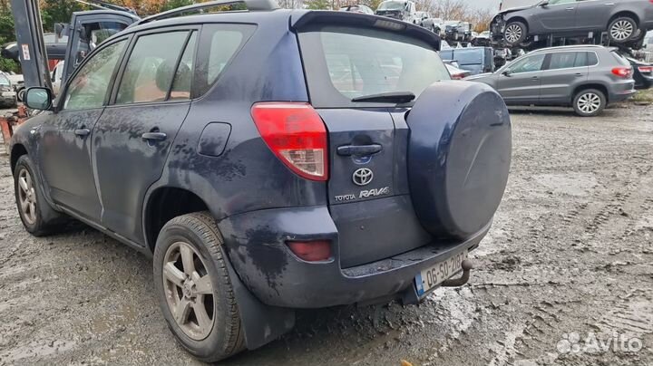 Защита двигателя верхняя toyota RAV 4 ZSA3 2006