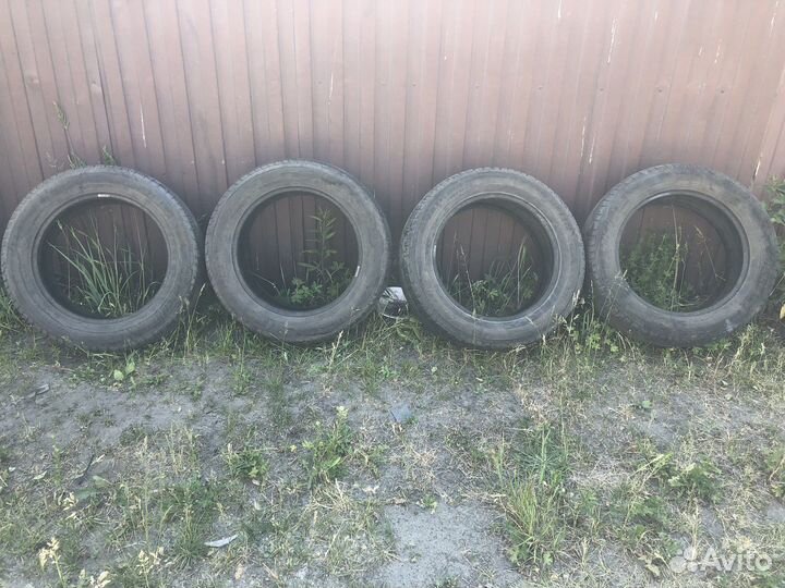 Michelin Latitude X-Ice 2 215/60 R17