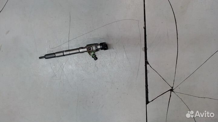 Форсунка топливная Volkswagen Touran, 2014