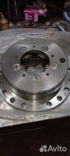 Держатель колеса сателитов на камаз 65222 (перед)