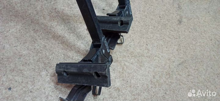 Багажник на крышу Thule форд фокус 2