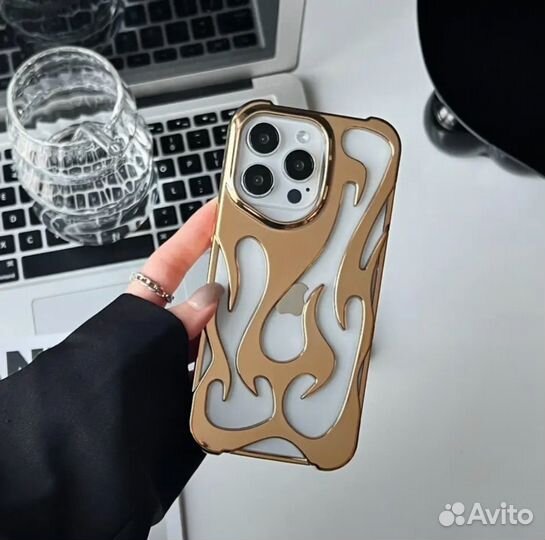 3D чехол с рисунком пламени для iPhone