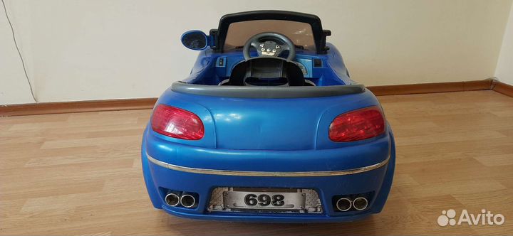 Детский электромобиль