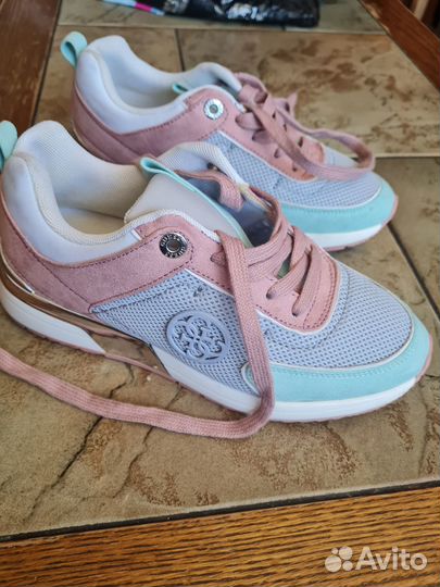 Кроссовки женские guess 37 размер