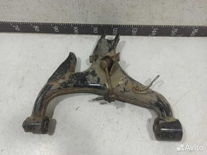 Рычаг задний нижний левый