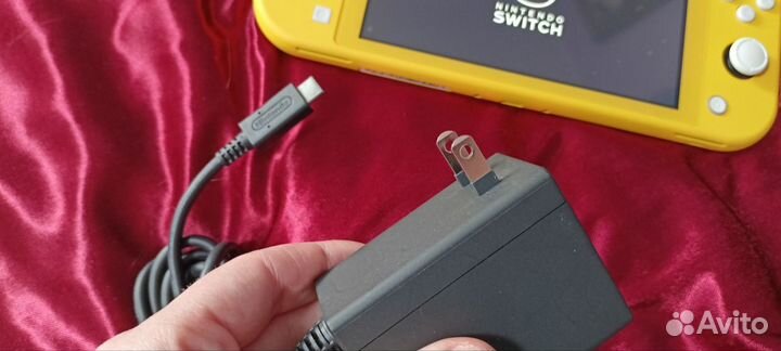 Nintendo switch lite прошитая с играми
