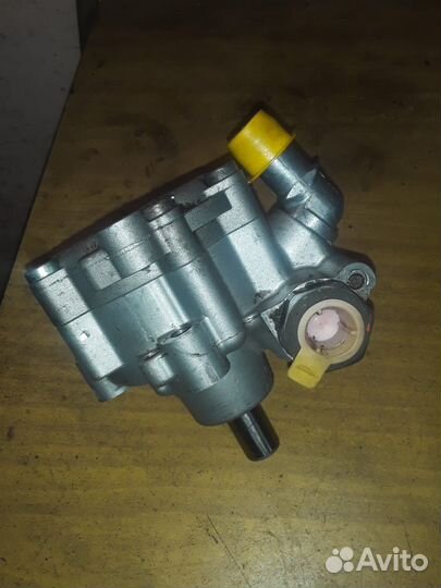 Насос гур renault duster