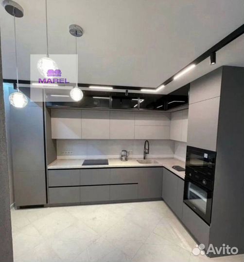 Кухня на заказ. Угловой гарнитур