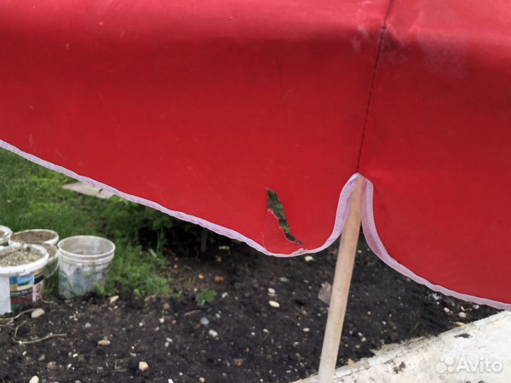 Зонт садовый пляжный красный