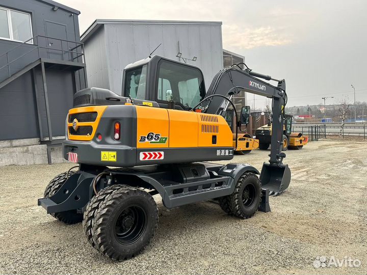 Колёсный экскаватор XINYUAN B65 Eco, 2025