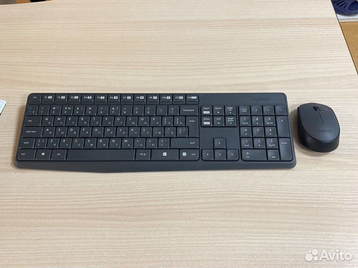 Беспроводная клавиатура и мышь logitech