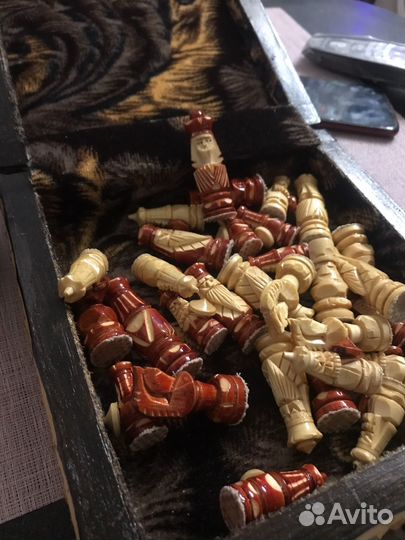 Шахматы резные деревянные