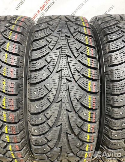 Hankook I'Pike RW11 215/65 R17 93L