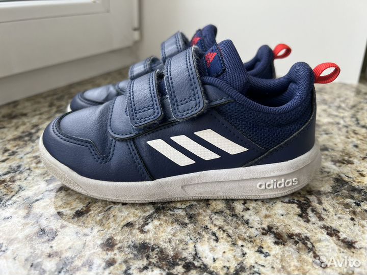 Кроссовки adidas 26 размер