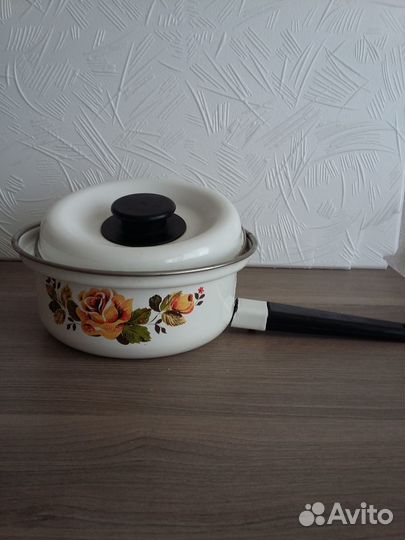 Набор кастрюль