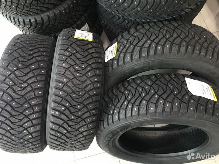 Dunlop SP Winter Ice 03 245/40 R18 97T