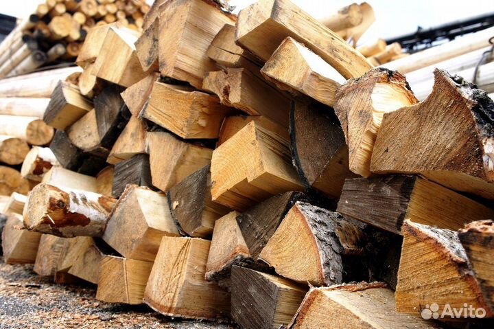 Хвойные дрова колотые