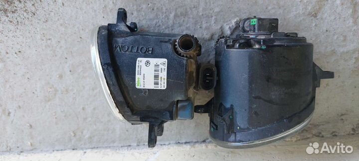 Продам туманки camry 40