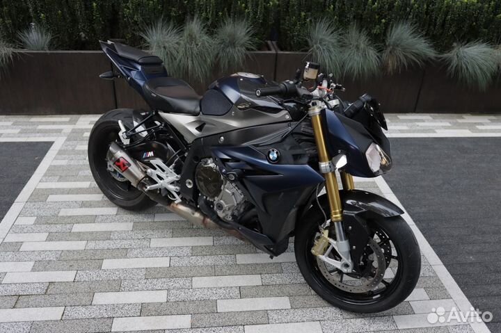BMW S1000R