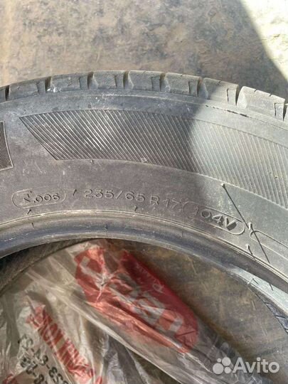 Michelin Latitude Tour HP 235/65 R17