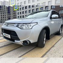 Mitsubishi Outlander 2.0 CVT, 2014, 123 000 км, с пробегом, цена 1 655 000 руб.