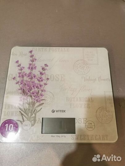 Весы кухонные Vitek VT-8020 BL