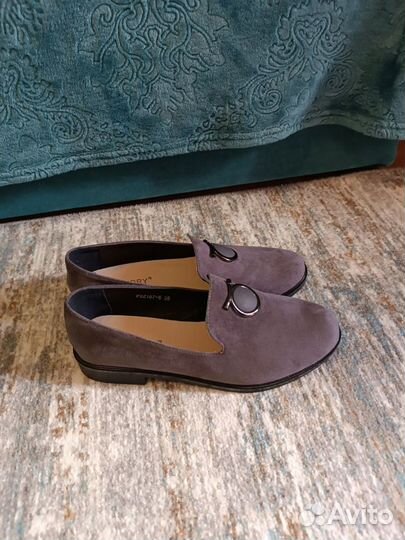 Мокасины-туфли новые женские 38 размер