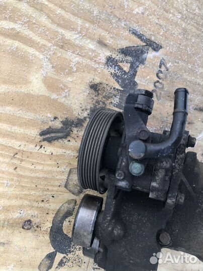 Насос гура на двс D4EA