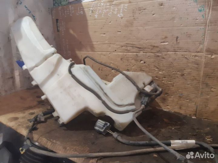 Бачок омывателя Ford Focus