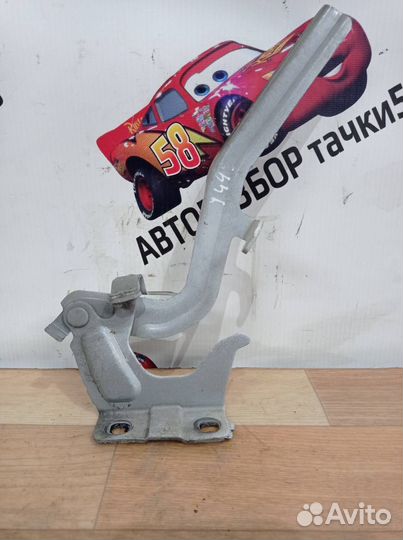 Петля капота правая Nissan Juke YF15 F15 2011