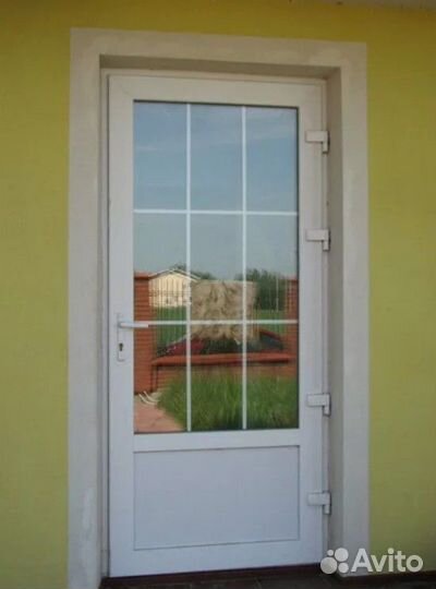 Пластиковые двери